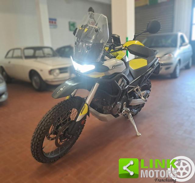 APRILIA Tuareg 660 .