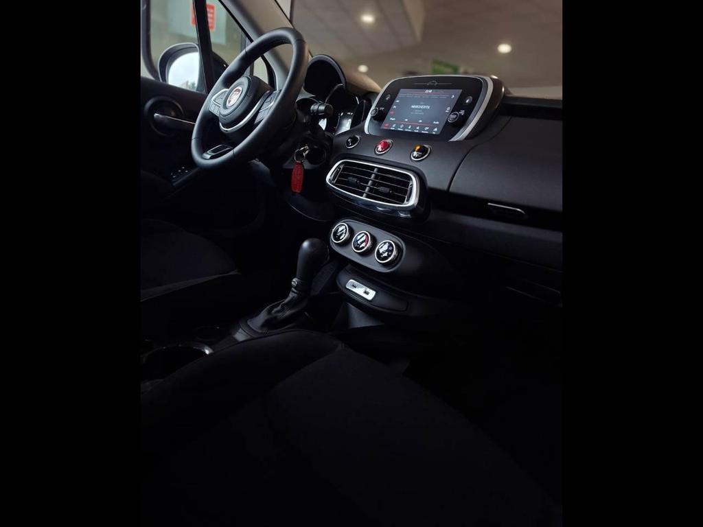 Fiat 500X 1.5 T4 Hybrid (Red) DCT