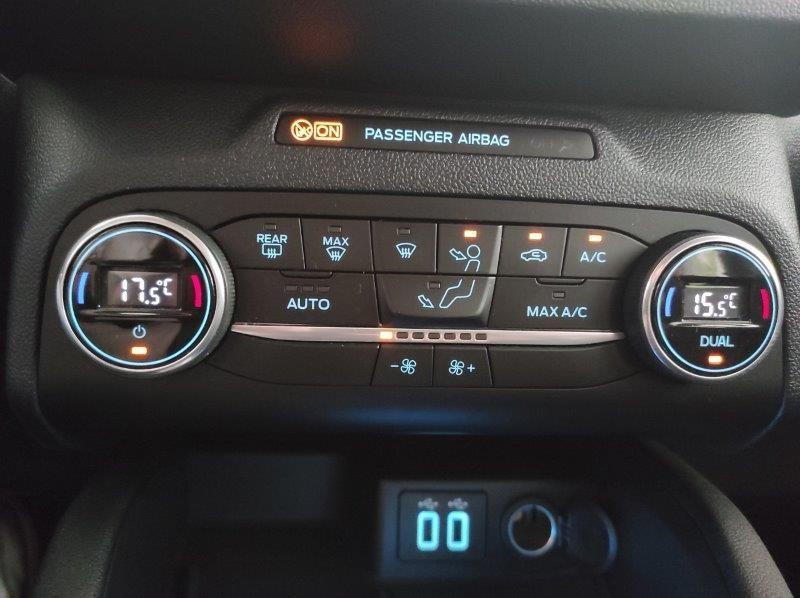 FORD Kuga 3ª serie - Kuga 1.5 EcoBlue 120 CV aut. 2WD Titanium Bus.