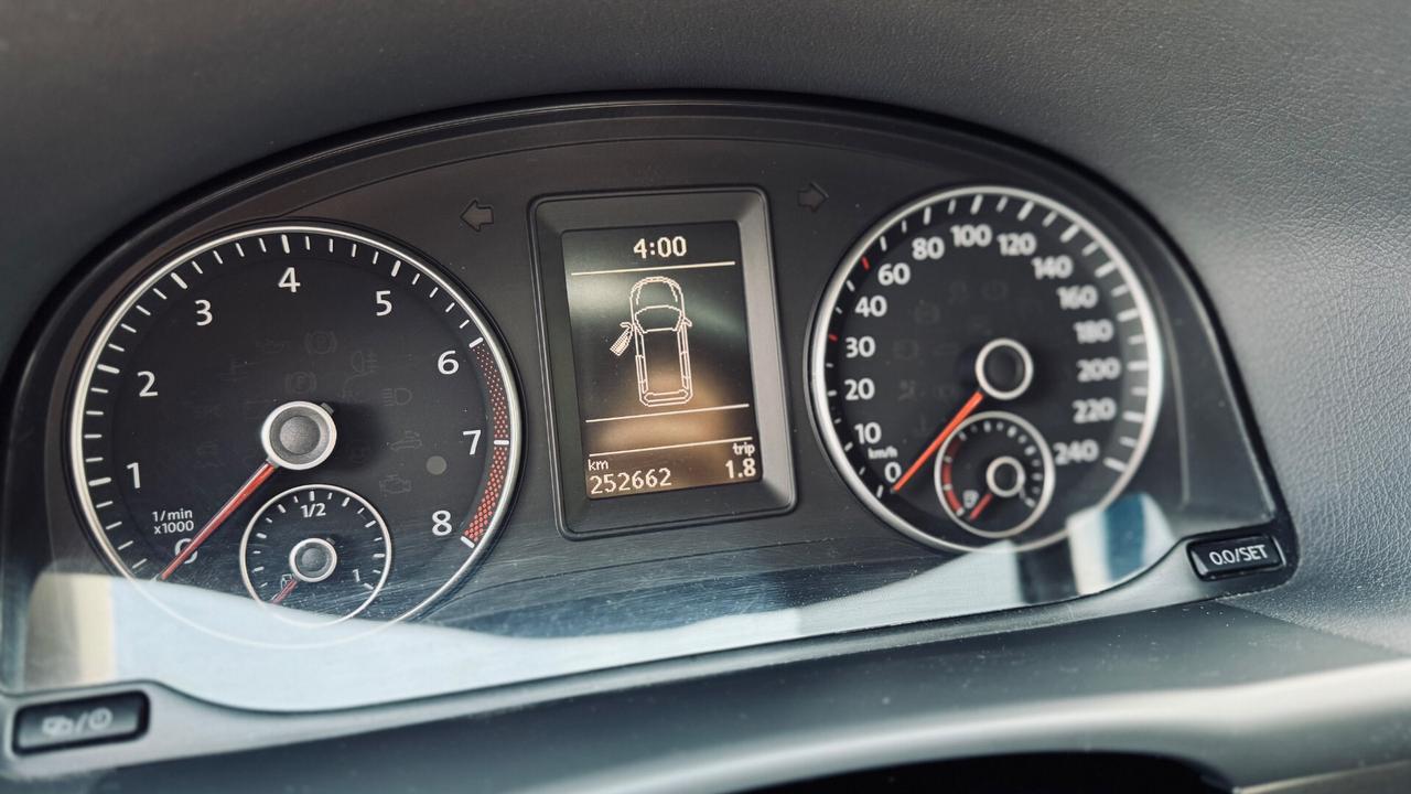 Volkswagen Touran 1.4 TSI Highline EcoFuel