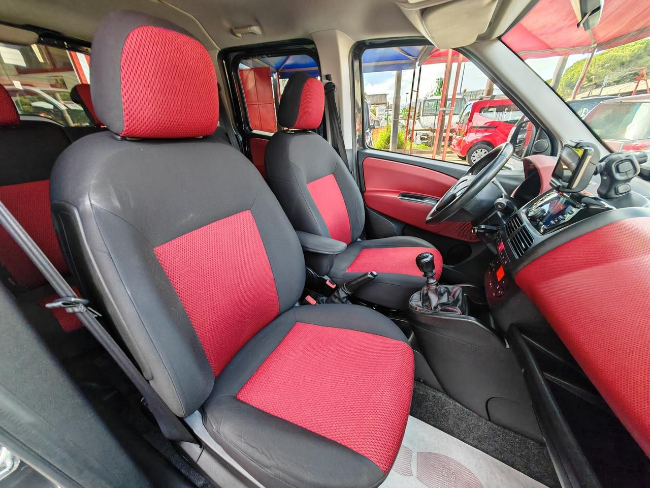 Fiat Doblo 1,6 diesel 09/2013 cv105