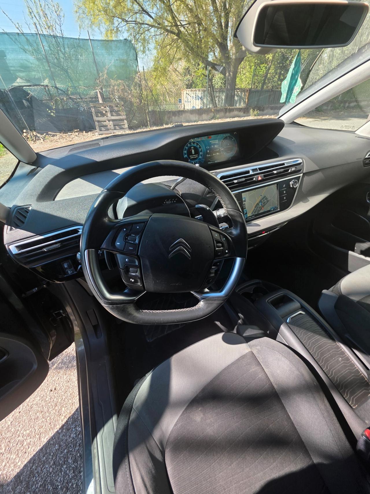 Citroen Grand C4 Picasso 1.6 e-HDi 115 ETG6 Intensive