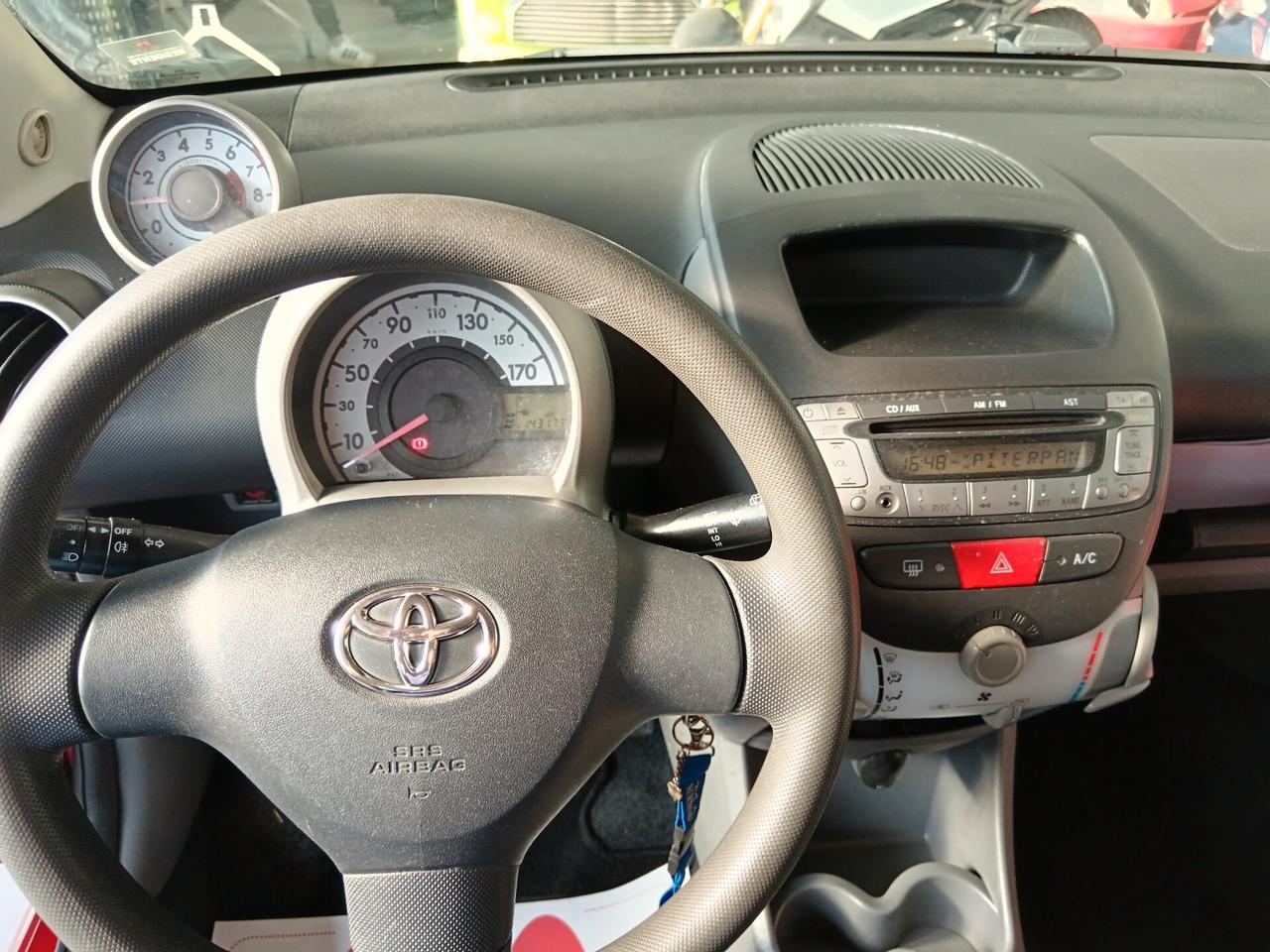 Toyota Aygo 1.0 12V VVT-i 3 porte Sol