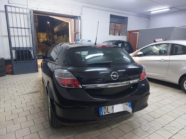 Opel Astra GTC 1.4 benzina unico prop 2008