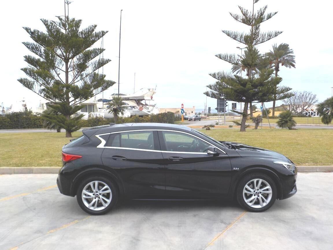 Infiniti Q30 2.2 diesel DCT AWD Premium