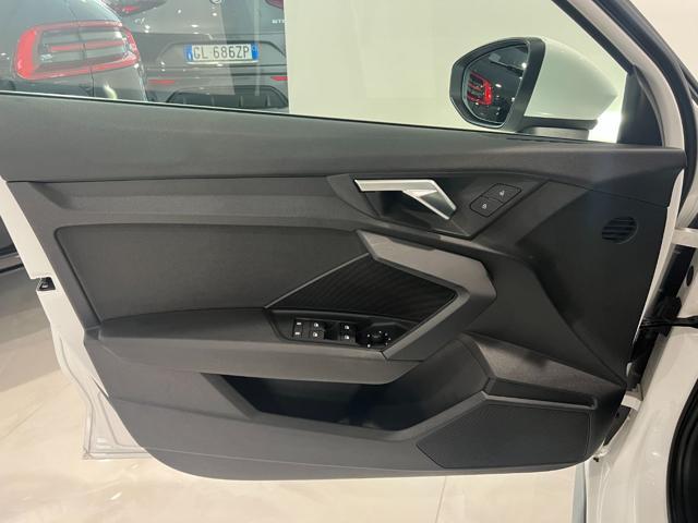 AUDI A3 SPB 30 TFSI S tronic S line edition Tetto Pan.