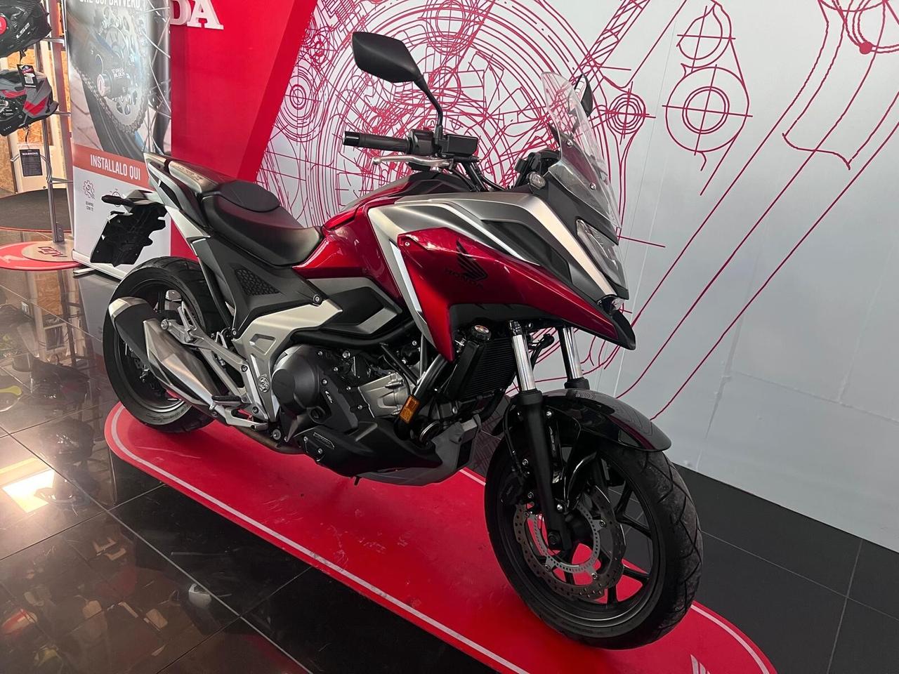 Honda NC 750 X DCT 2024