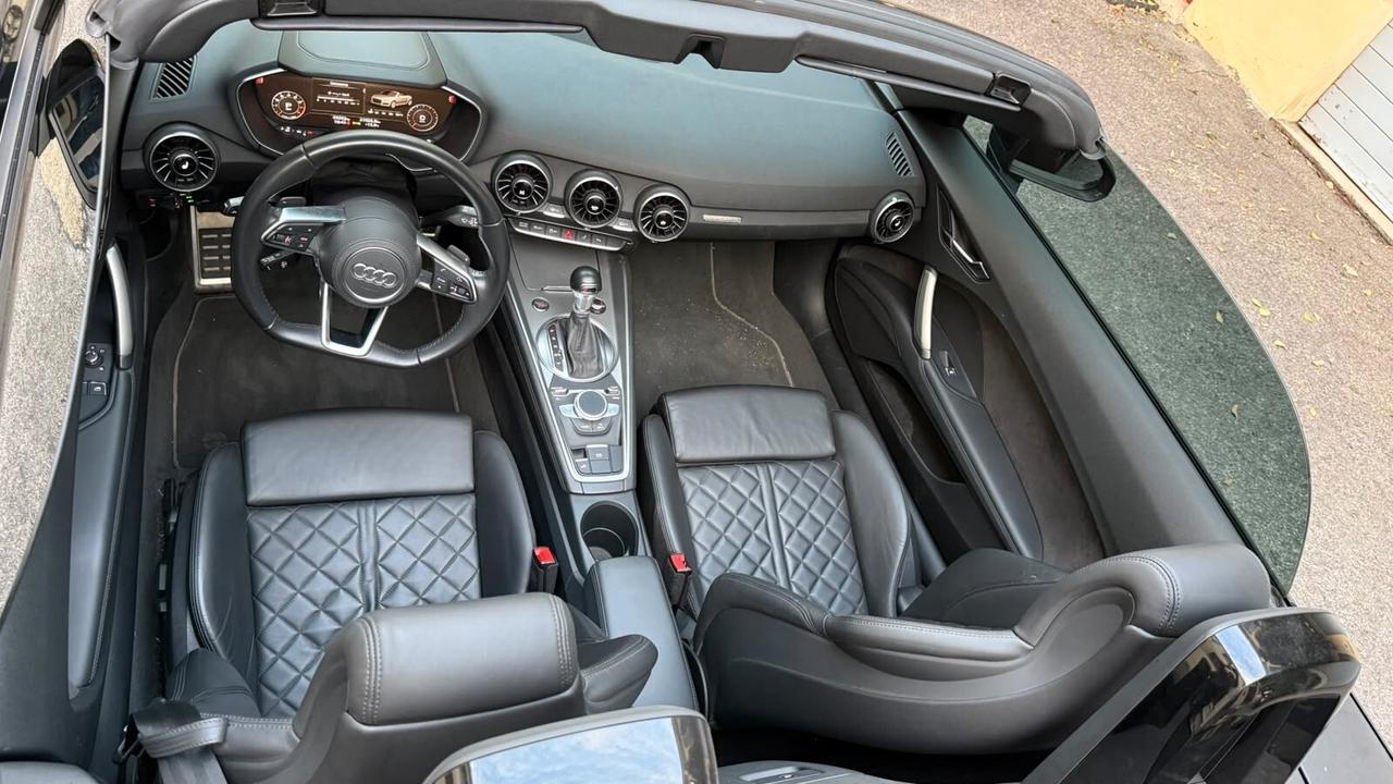 Audi TT Roadster 45 TFSI quattro S tronic
