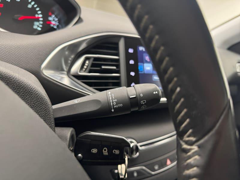 PEUGEOT 308 BLUEHDI 120 S&S SW ALLURE
