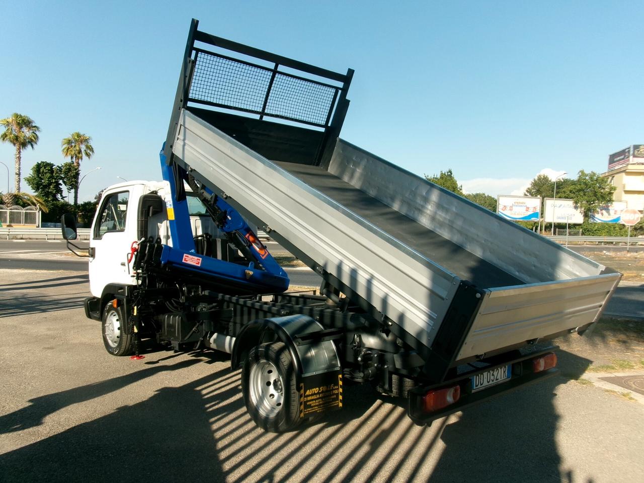 Nissan Cabstar 35-13 3000 130CV GRU PM 2523 3 SFILI RIBALTABILE TRILARALE
