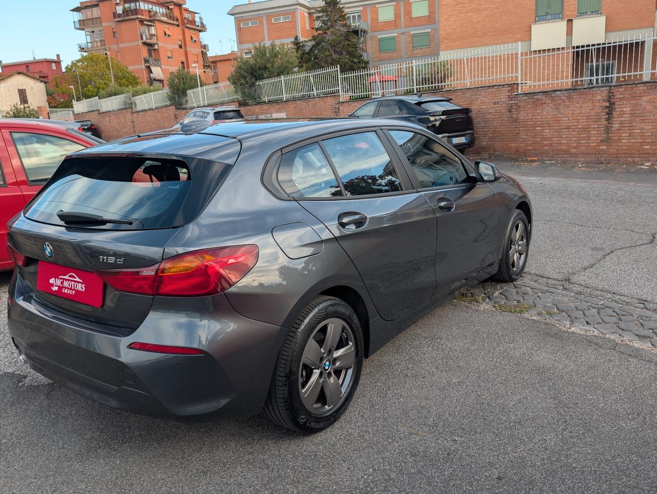 Bmw 116 116d 5p. Business Advantage