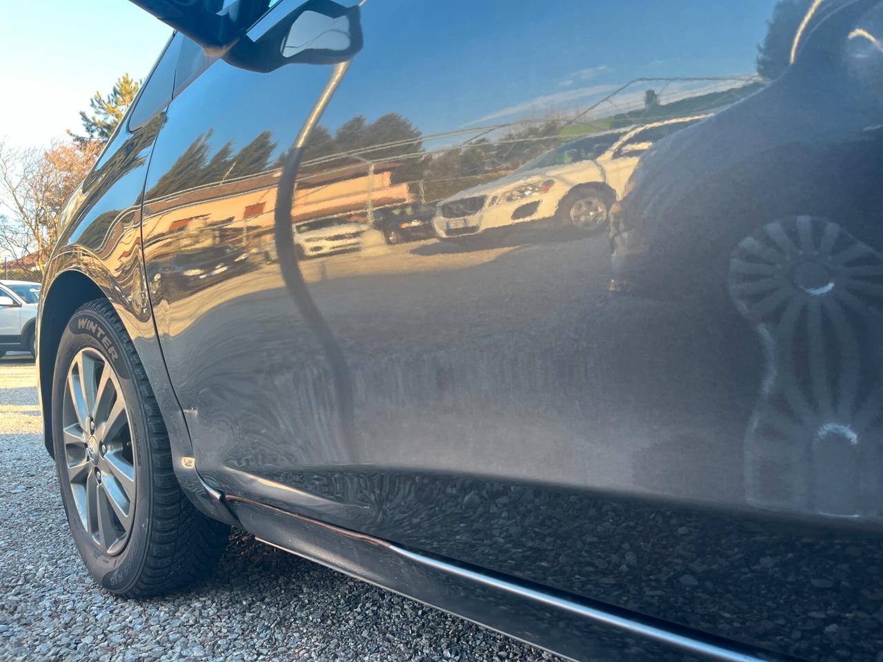 Toyota Yaris 1.0 5 porte neopatentati