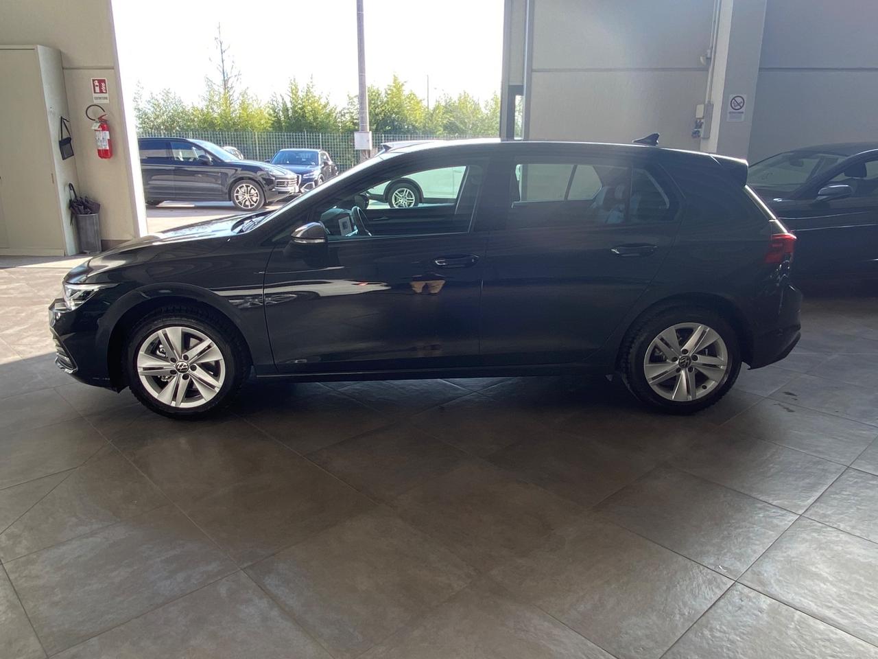 Volkswagen Golf 1.0 TSI EVO Life