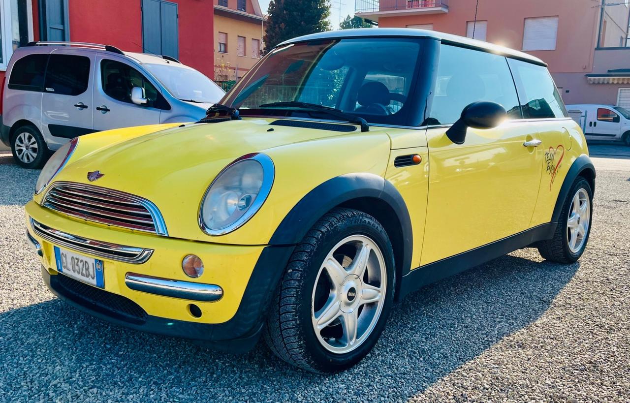 Mini 1.6 16V One de luxe