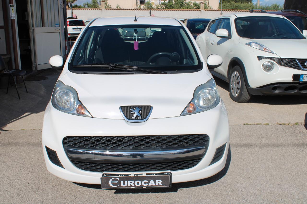 Peugeot 107 1.0 68CV 5p. Plaisir