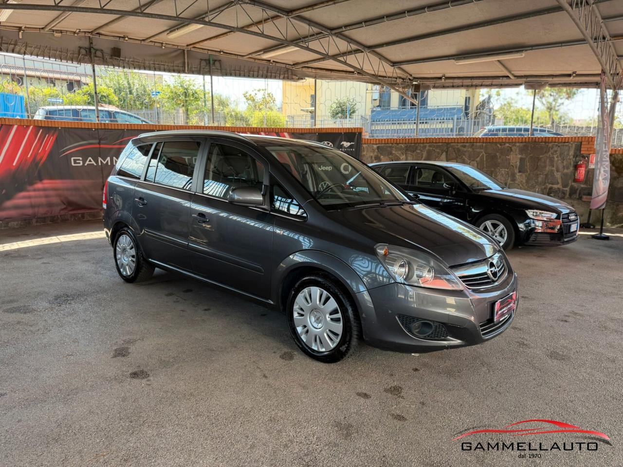 Opel Zafira 1.7 Cosmo 125cv 7 POSTI