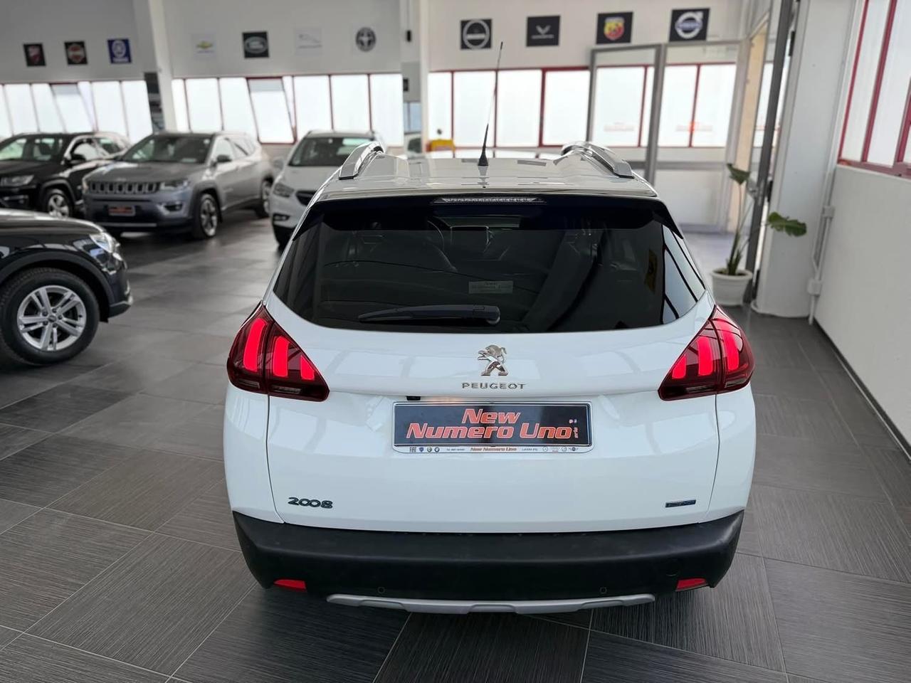 Peugeot 2008 1.6 Blue-hdi 120cv Allure 2016