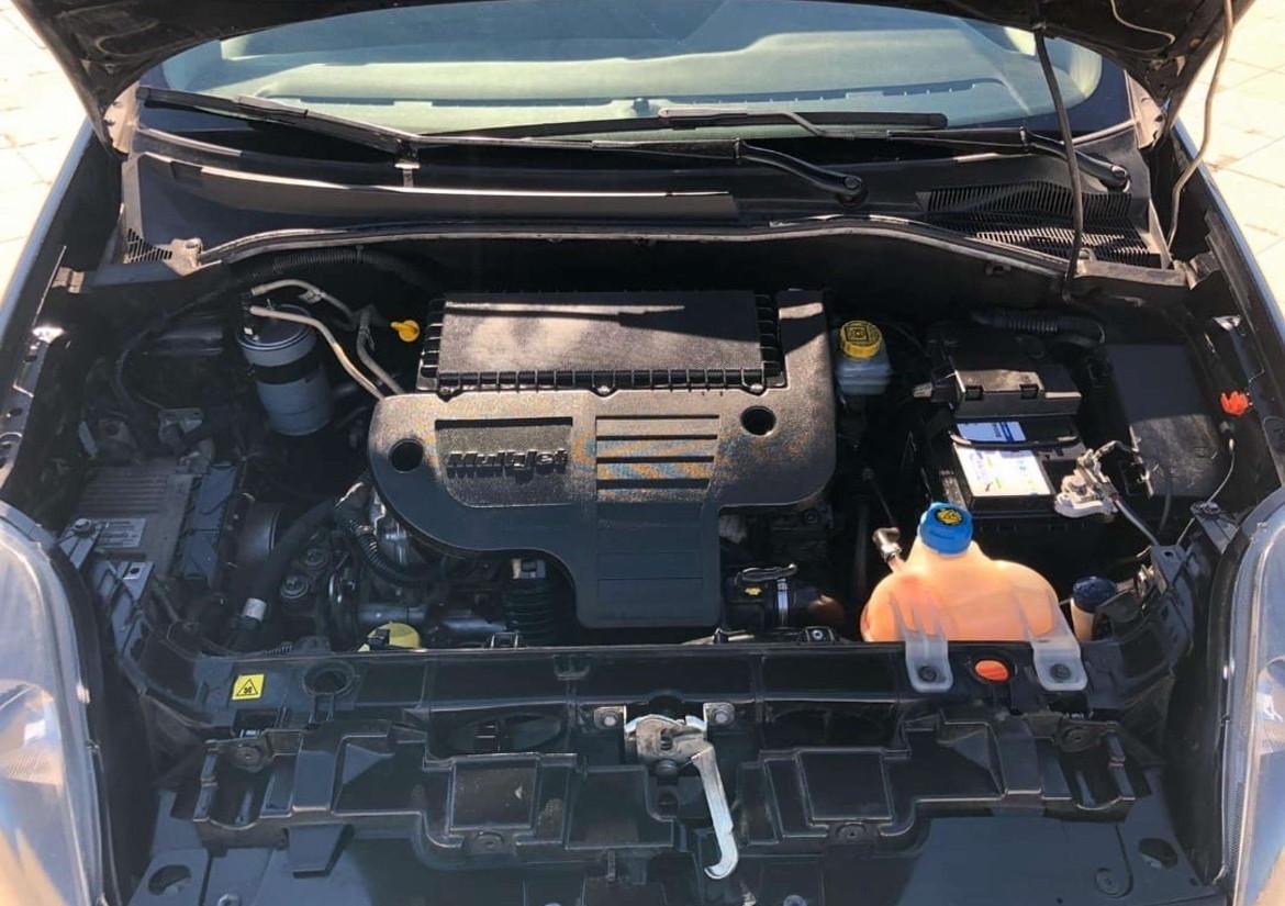 Fiat Grande Punto 1.3 MJT 75 CV 5 porte NOLEGGIO RENT TO BUY