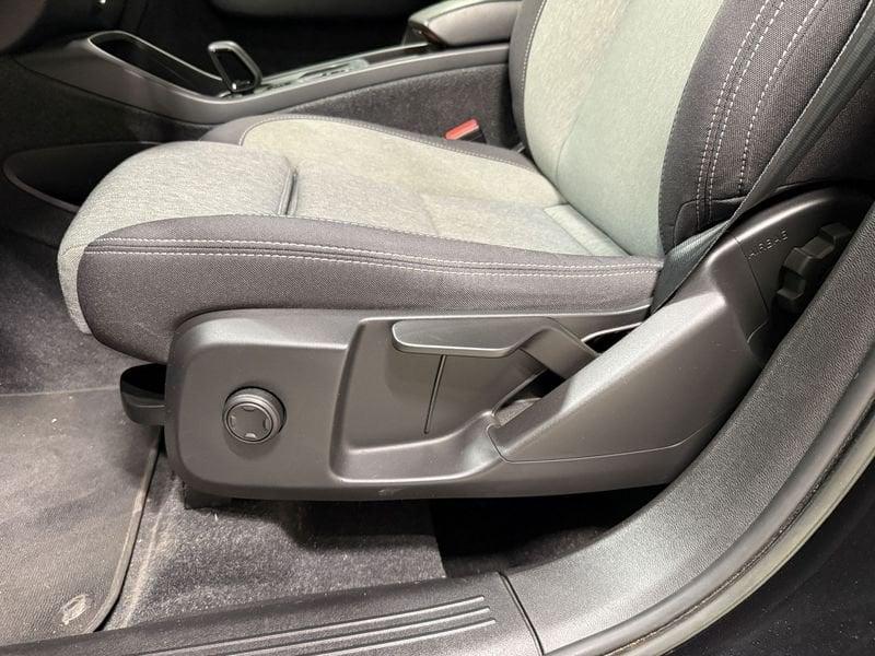 Volvo XC40 Recharge T4 Plug-in Hybrid auto Recharge Core