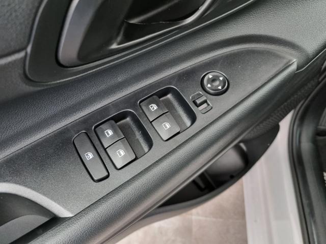 HYUNDAI i20 1.2 MPI MT Connectline