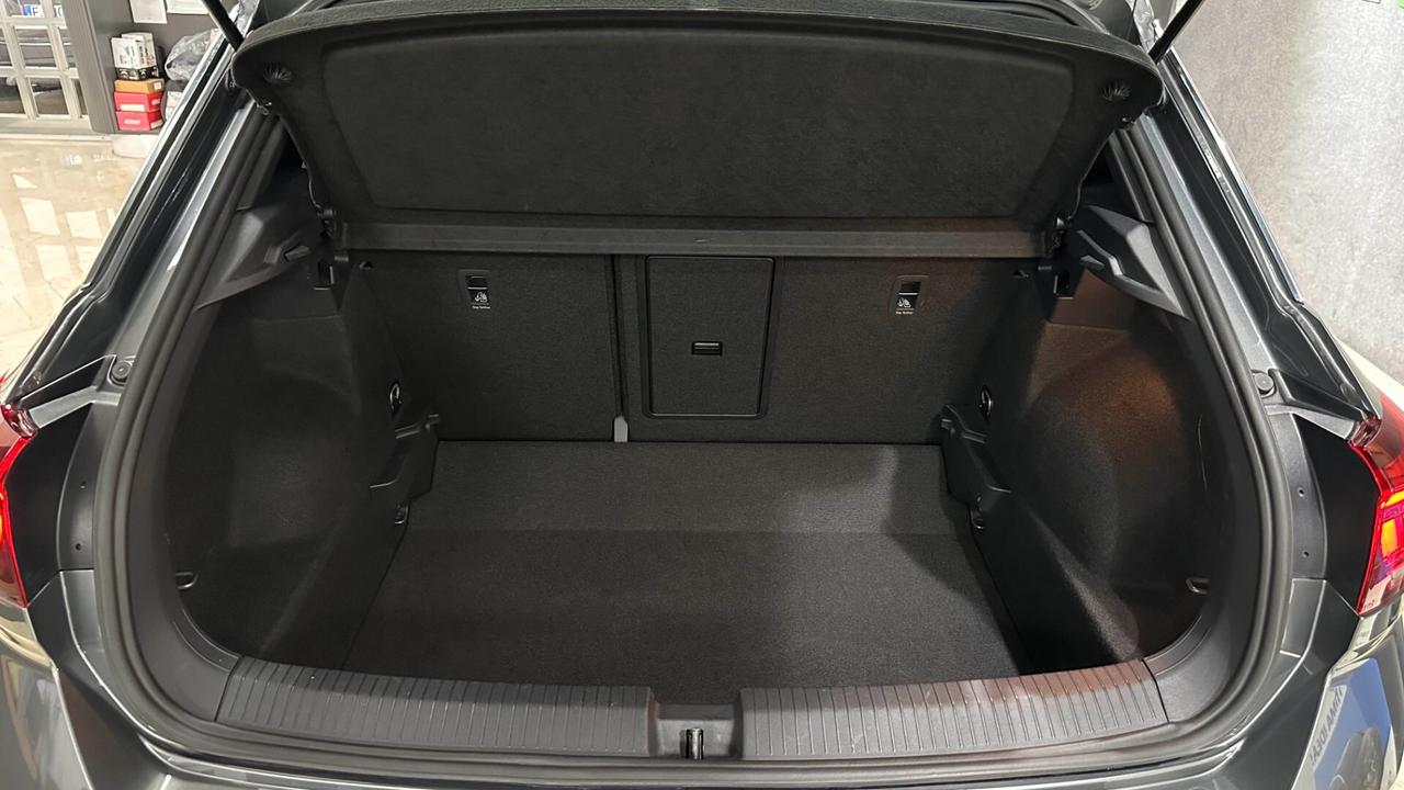 Volkswagen T-Roc 2.0 TDI SCR R-Line