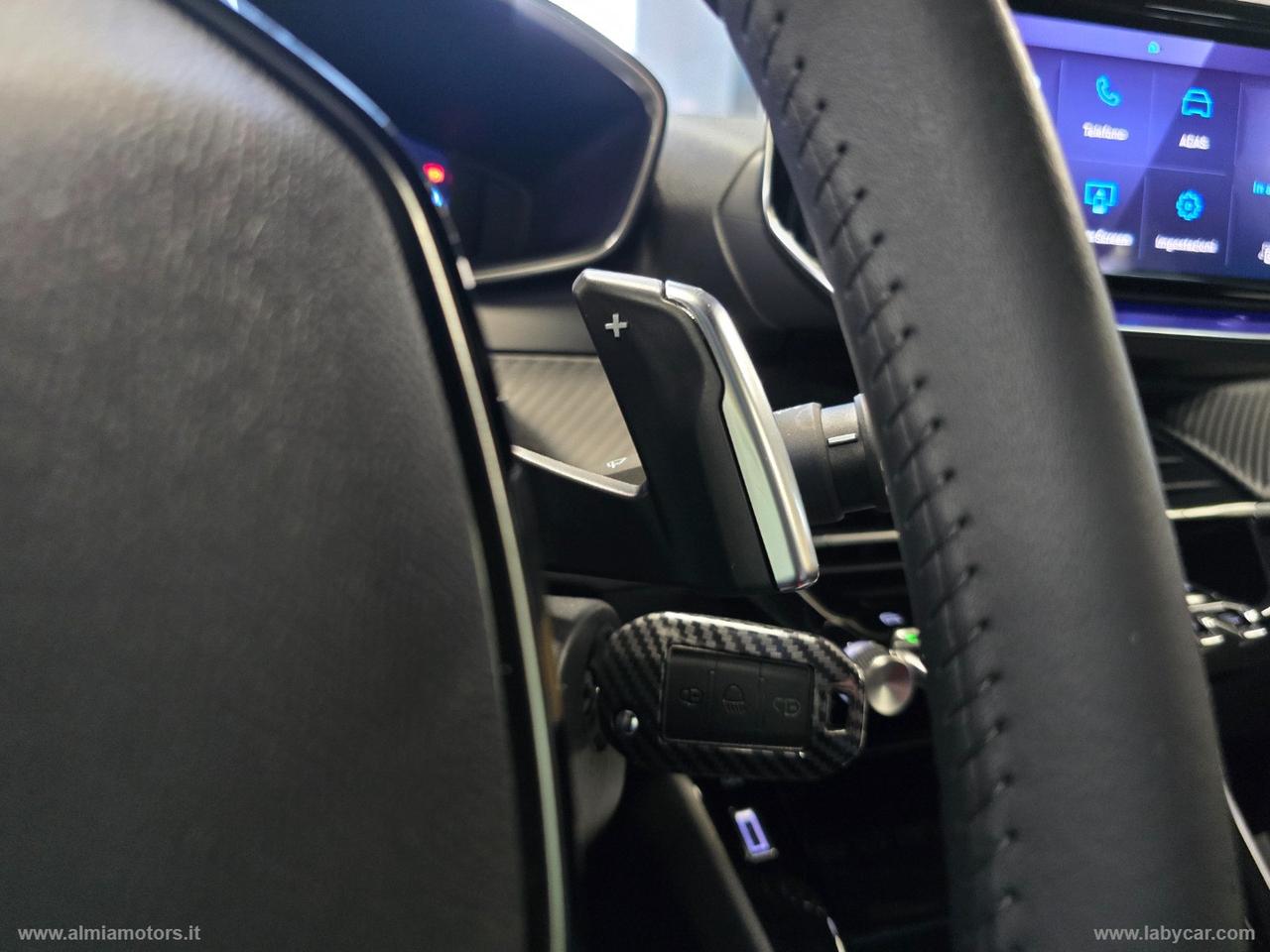 PEUGEOT 2008 Hybrid 136 e-DCS6 Allure