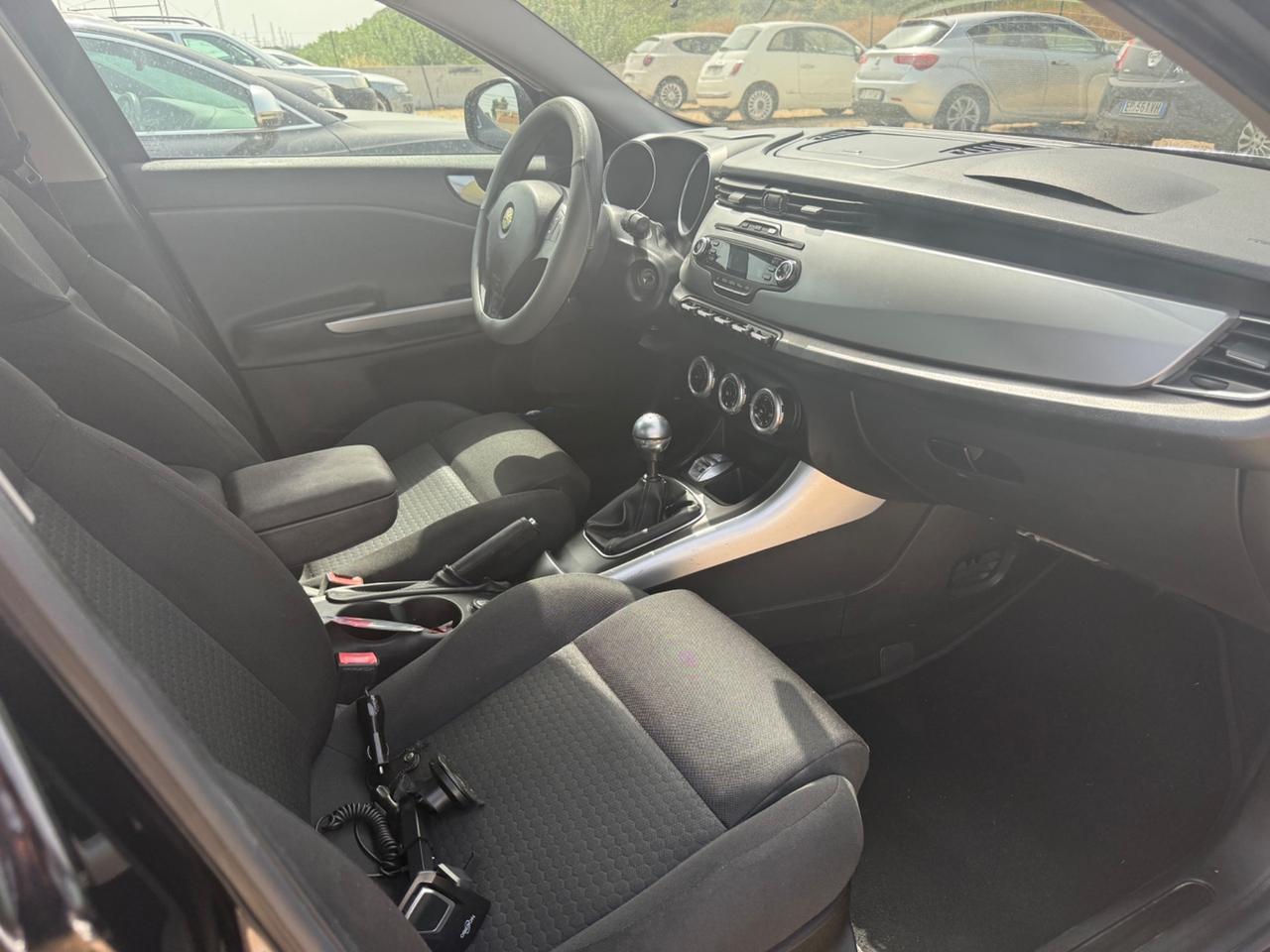 Alfa Giulietta 1.4 Turbo METANO OCCASIONE 3.999€