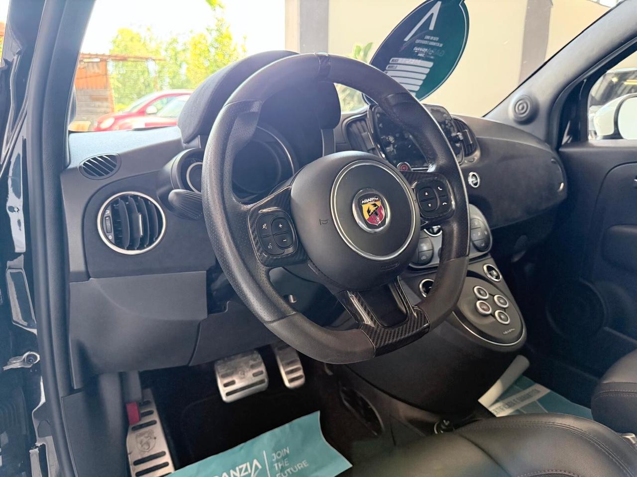 Abarth 695 1.4 t-jet 70th Essesse 180cv auto