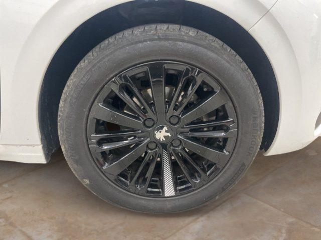 PEUGEOT 208 1° serie PureTech 82 5 porte Active