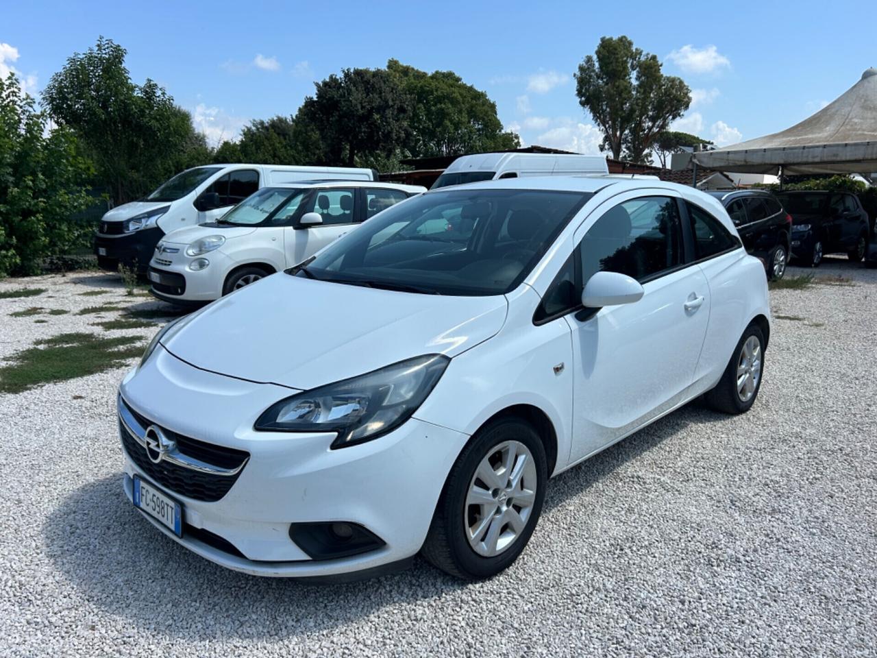 Opel Corsa 1.2 Coupé Cosmo