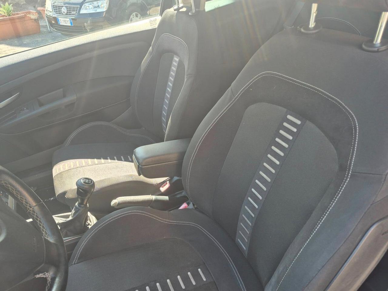 Fiat Grande Punto1.4 Starjet 16V 3 porte Sport