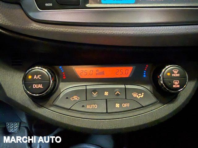 TOYOTA Yaris 1.3 5 porte Lounge