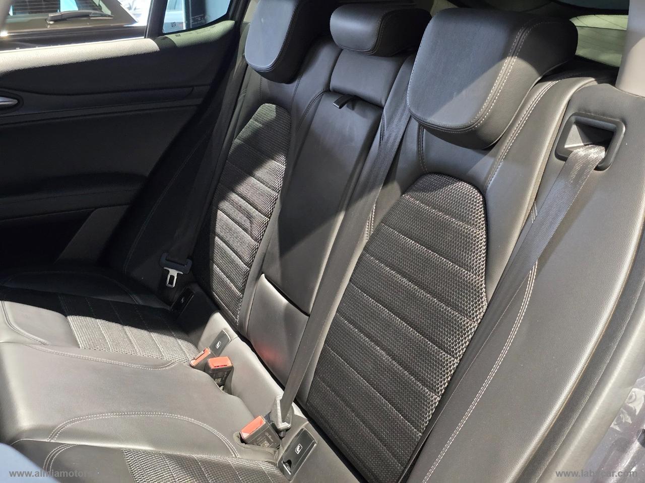 ALFA ROMEO Stelvio 2.2 T.diesel 180CV AT8 RWD Exec.