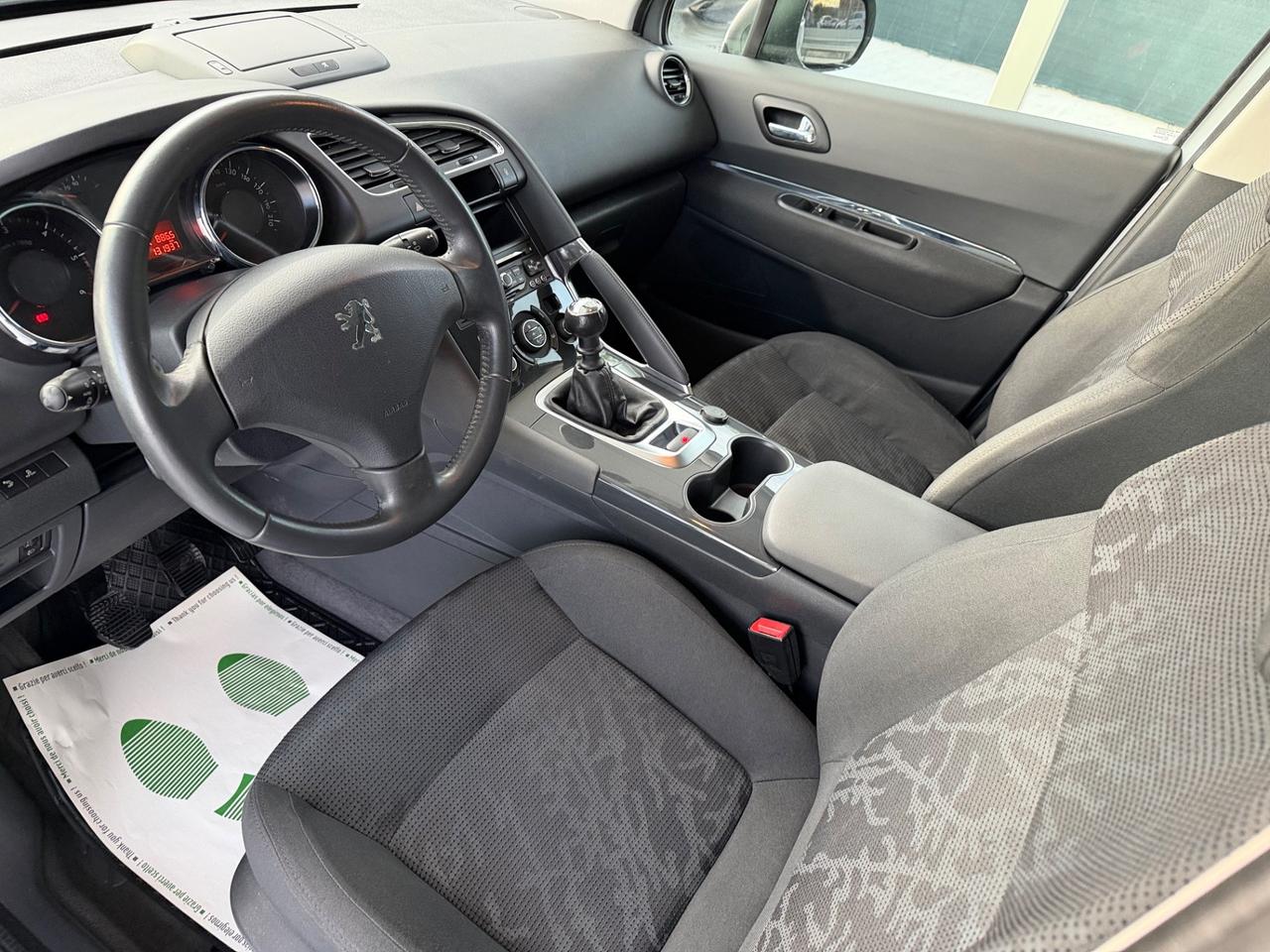 Peugeot 3008 1.6 HDi 112CV Allure