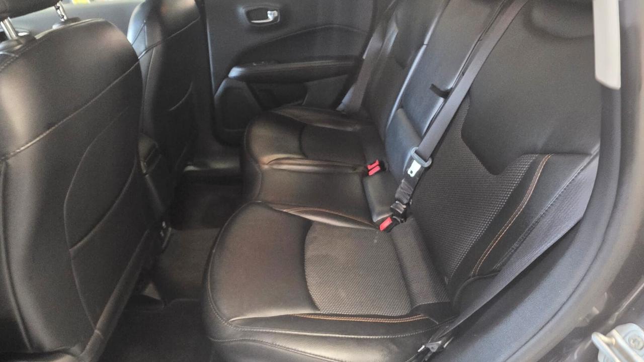 Jeep Compass 1.6 MULTIJET 2WD LIMITED