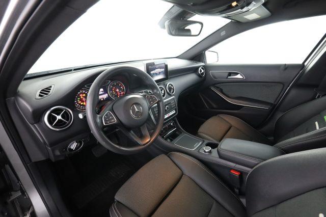 MERCEDES-BENZ A 180 A 160 d Automatic Executive