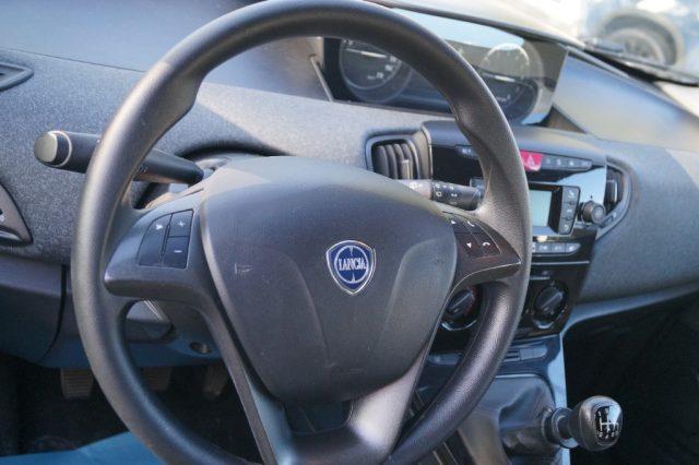 LANCIA Ypsilon 1.0 FireFly 5 porte S&S Hybrid Silver