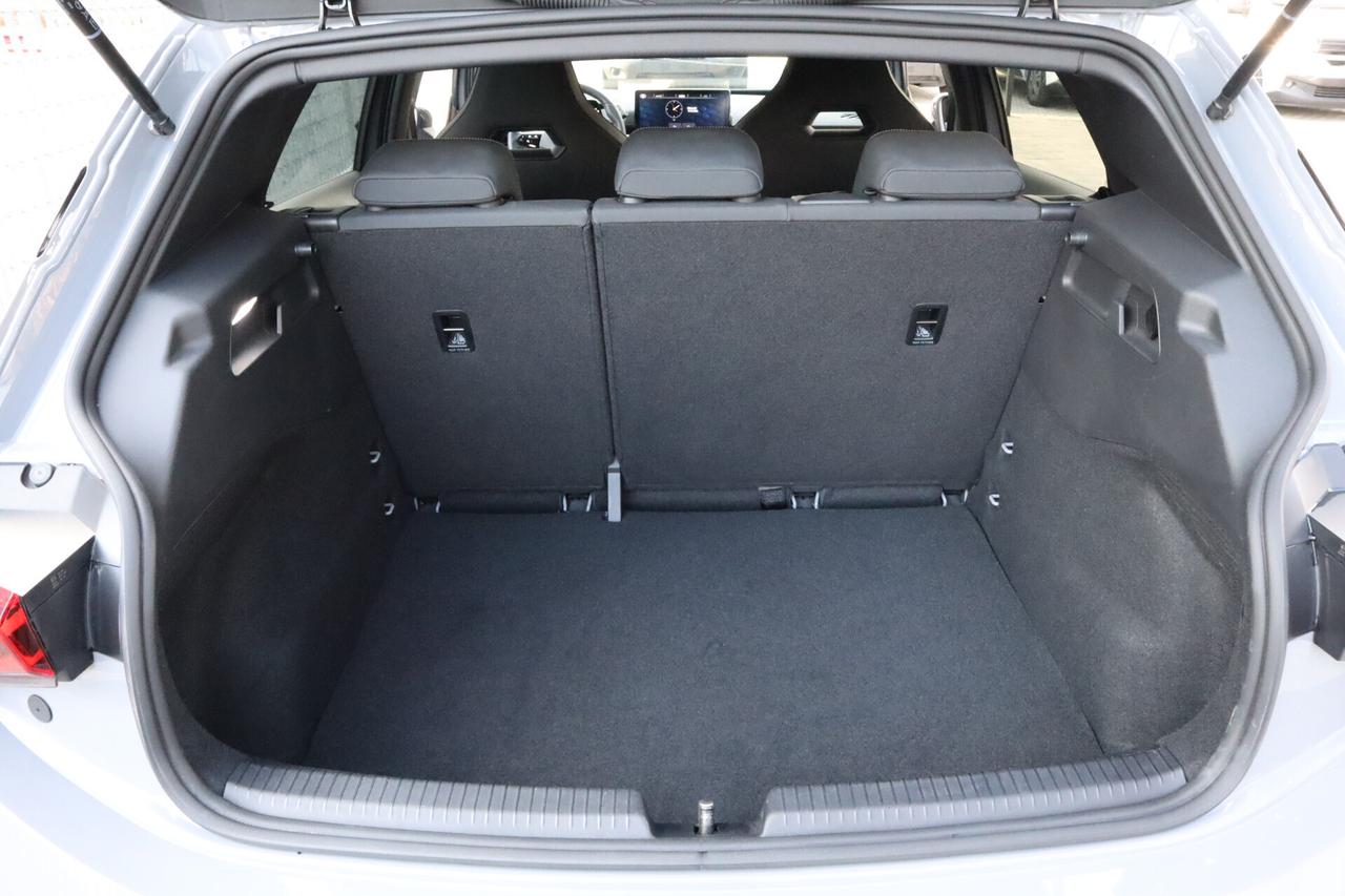 BORN 204CV LED KEYLESS SOLO 37.000 KM! GUIDABILE DA NEOPATENTATI!