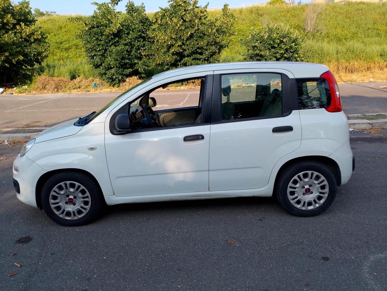 Fiat Panda 1.2 GPL ( LEGGERE ATTENTAMENTE LA DESCRIZIONE)