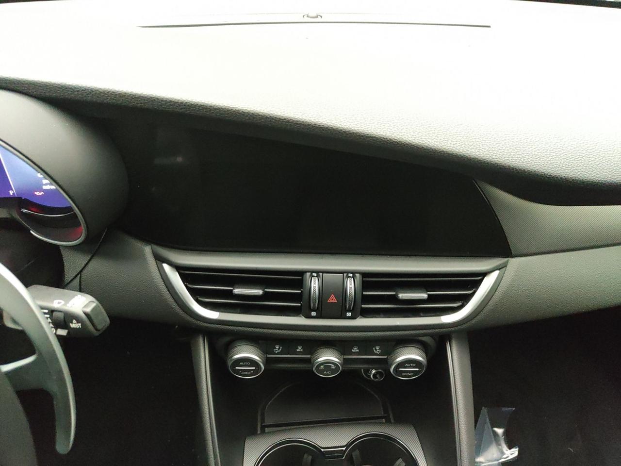 ALFA ROMEO Giulia 2023 2.2 TD 160CV SPRINT AT8