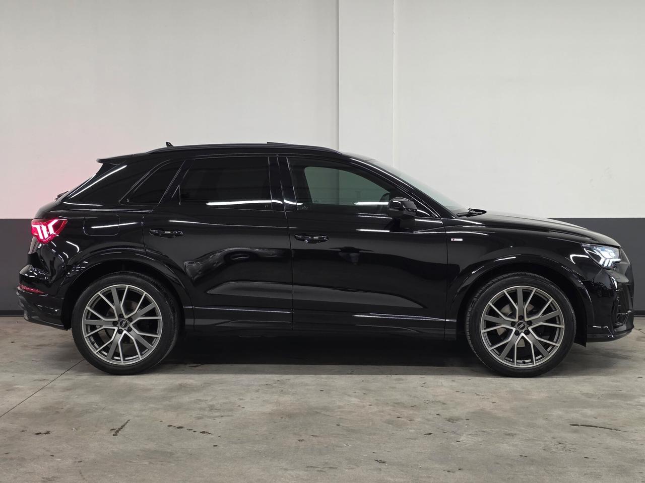 Audi Q3 35 TDI quattro S tronic S line edition