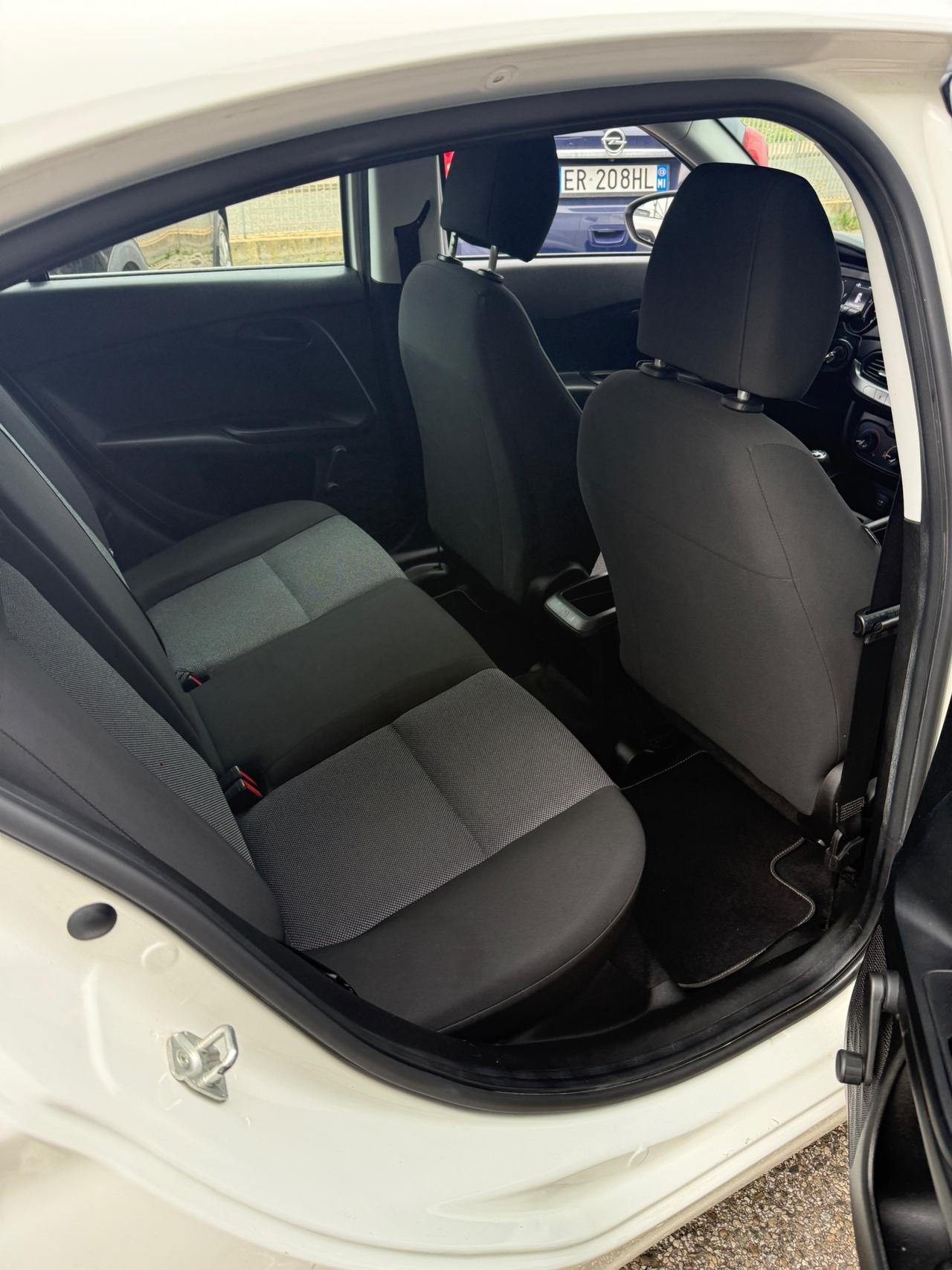 Fiat Tipo 1.3 Mjt Street IVA ESPOSTA my20"