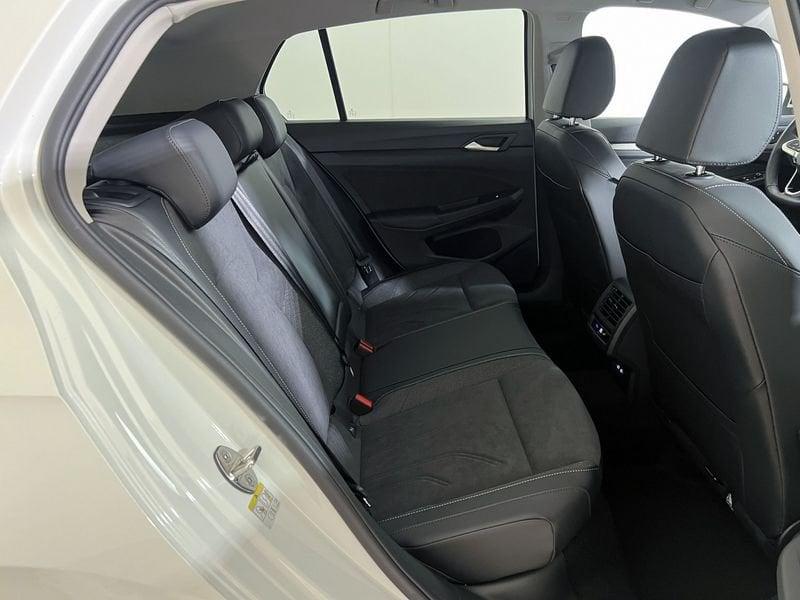 Volkswagen Golf Golf 1.5 tsi Style 150cv