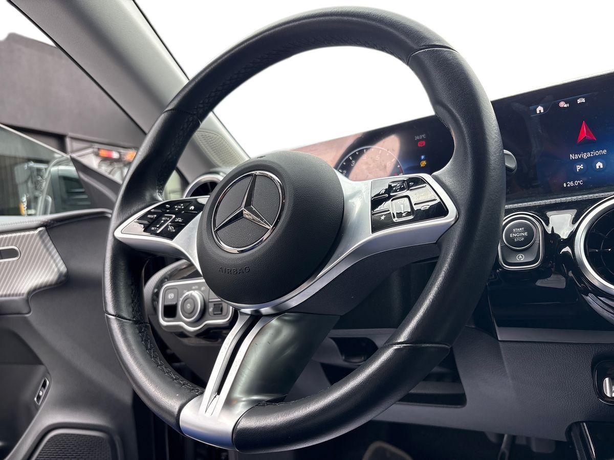 Mercedes-Benz CLA Coupe 200 Progressive Advanced Plus auto