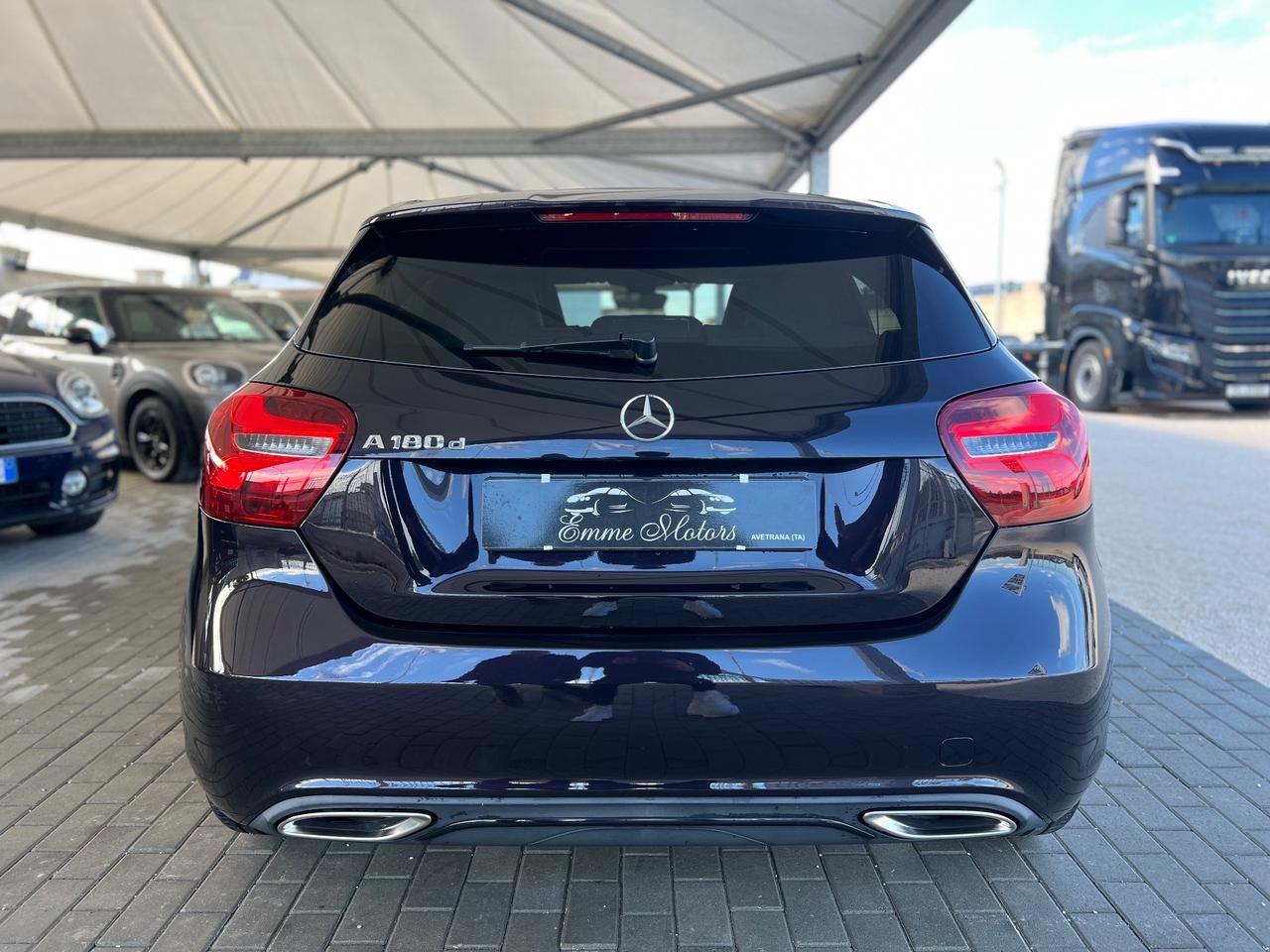 Mercedes-benz A 180 d Automatic Sport CRYSTAL GREY