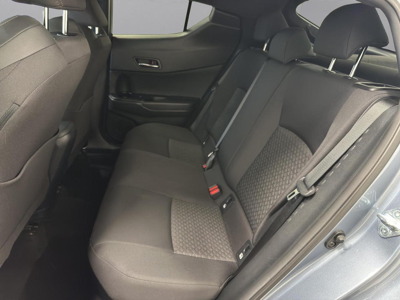 Toyota C-HR 1.8h Trend e-cvt