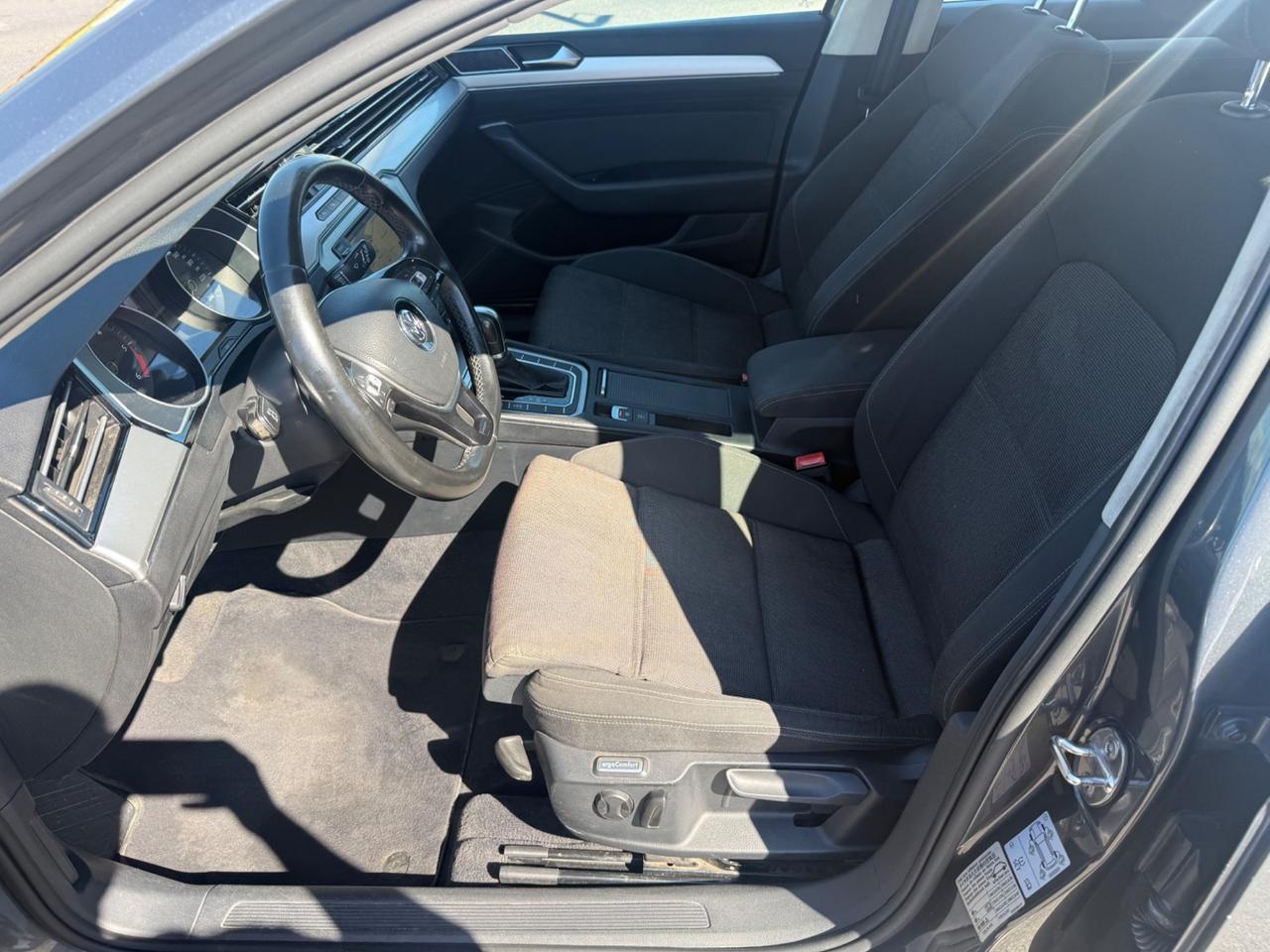 Volkswagen Passat 1.6 TDI DSG Comfortline BlueMotion Technology