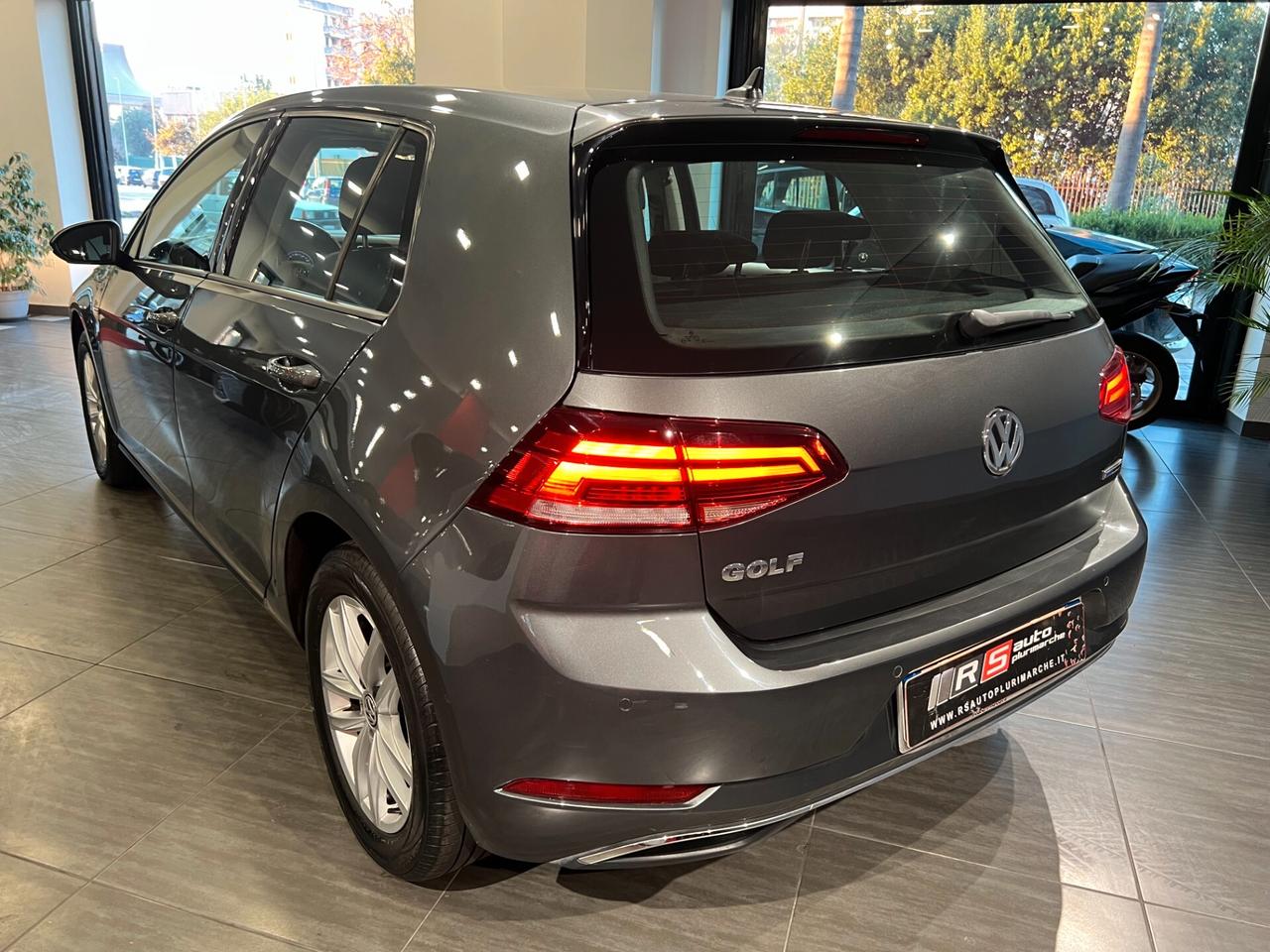 Volkswagen Golf 1.5 TGI 5p. BlueMotion