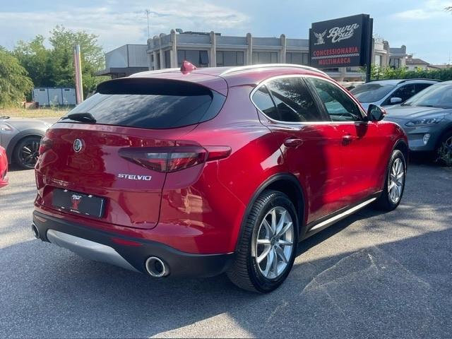 Alfa Romeo Stelvio 2.2 Turbodiesel 190 CV AT8 Q4 Super