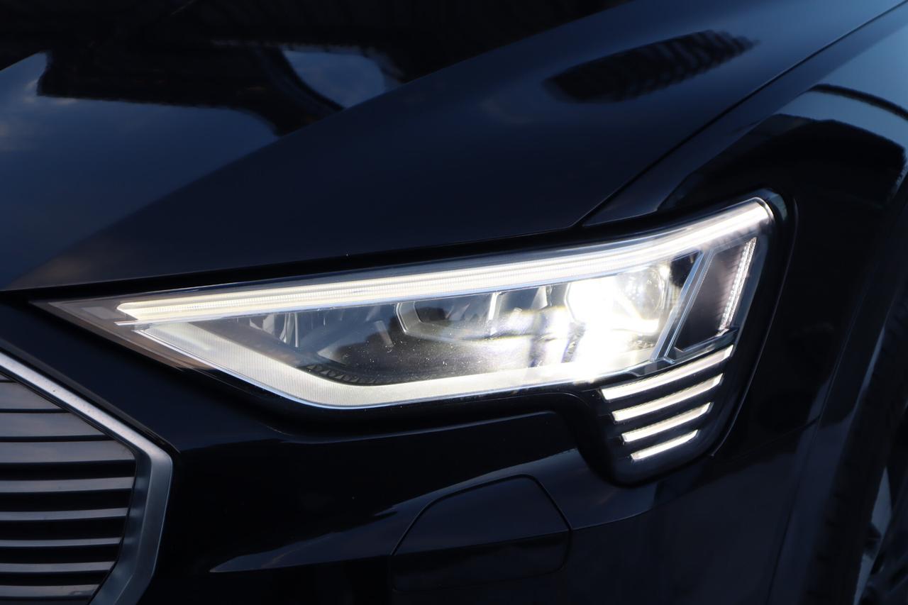 Audi e-tron E TRON 55 QUATTRO S-LINE MATRIX HEAD UP